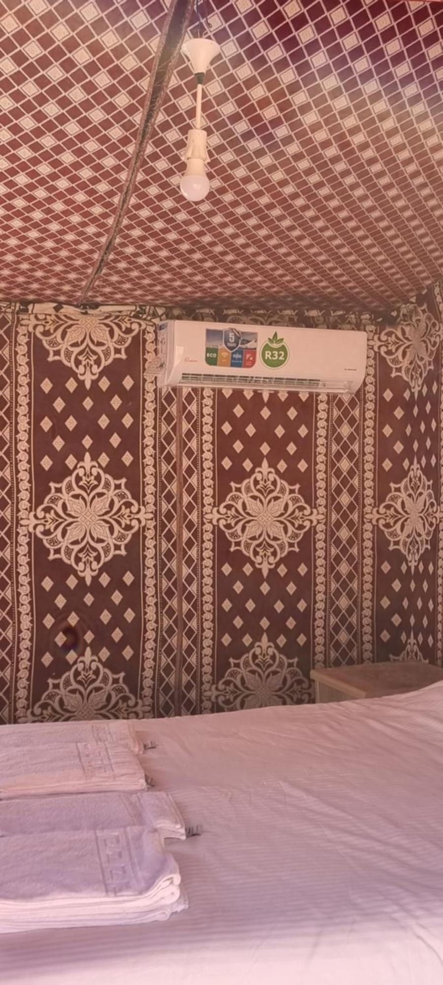 Bedouin Stylelife Camp Hotel Wadi Rum Bagian luar foto